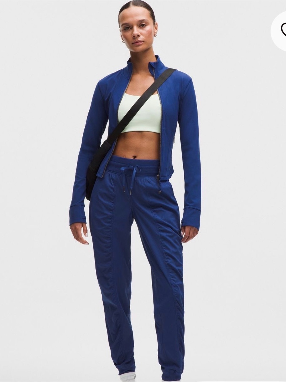 Lululemon Dance Studio Mid-Rise Jogger 29” in Blue: Size 6 & Excellent Condition